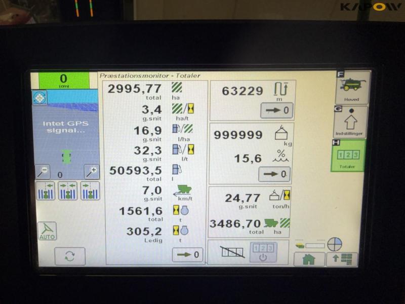 John Deere T660i mejetærsker med 30fod draper skærebord 21