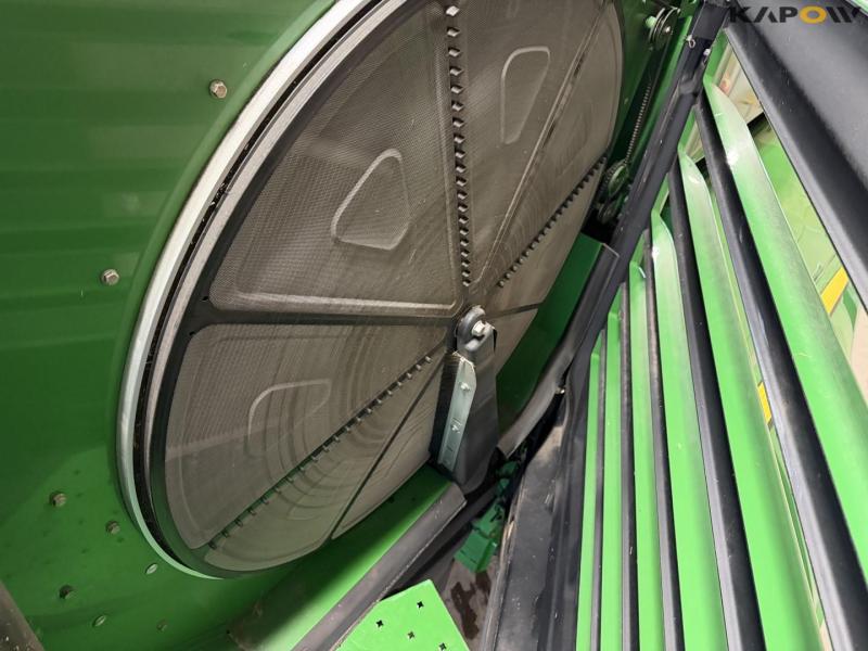 John Deere T660i mejetærsker med 30fod draper skærebord 29