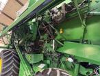 John Deere T660i mejetærsker med 30fod draper skærebord 31