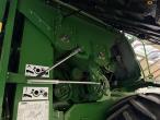John Deere T660i mejetærsker med 30fod draper skærebord 55
