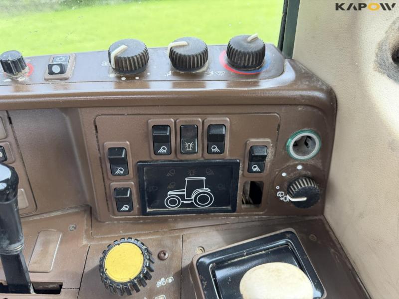 John Deere traktor 52