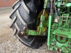 John Deere traktor 27