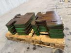 John Deere vægtskiver - 14 stk. a 50kg 12