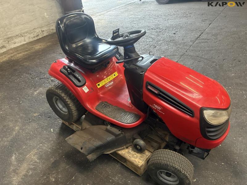 Jonsered LT2217A plænetraktor 3
