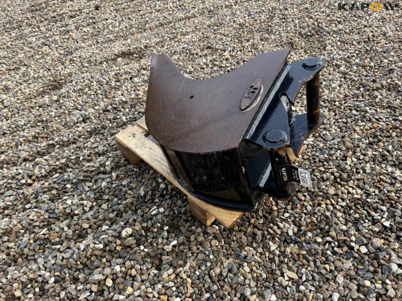 JST skovl med S40 hitch 5