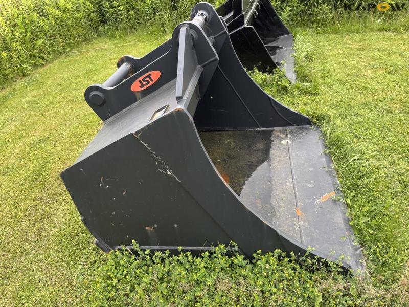 JST skovl 150 cm med S70 hitch - NY 4