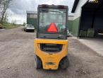 Jungheinrich 425 330ZT gaffeltruck diesel 6