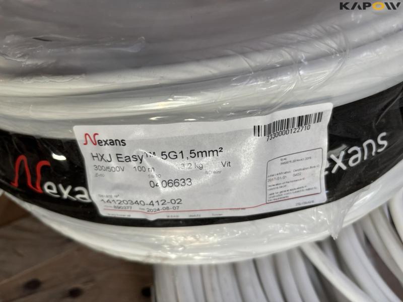 Kabeltromler med kabel og ledninger 11