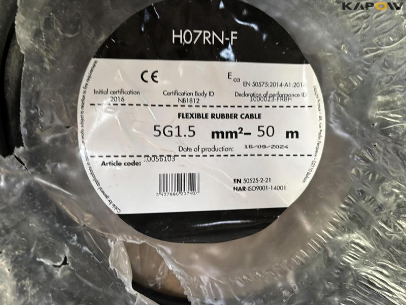 Kabeltromler med kabel og ledninger 15