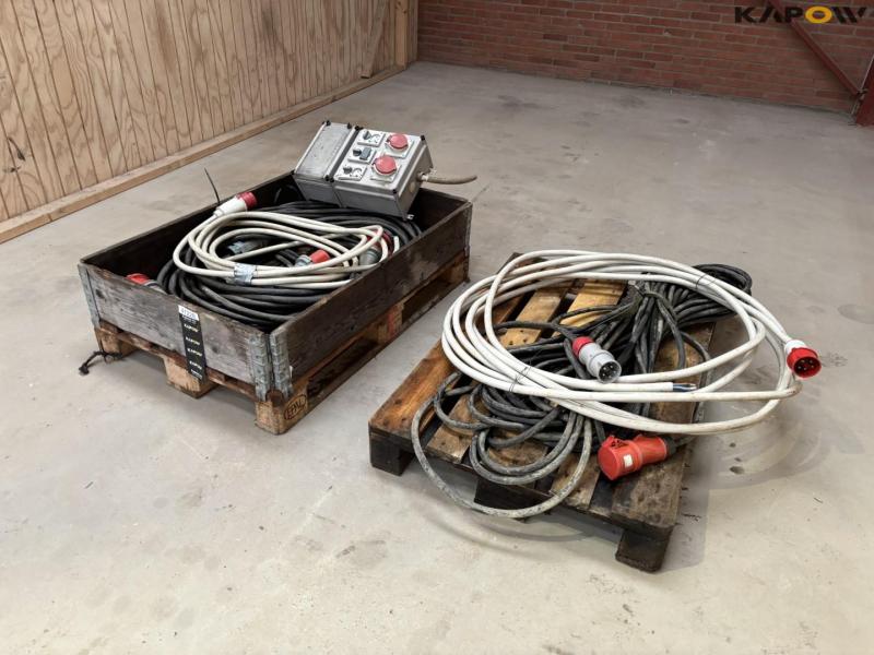 Kabler 32/63A + byggetavle 1
