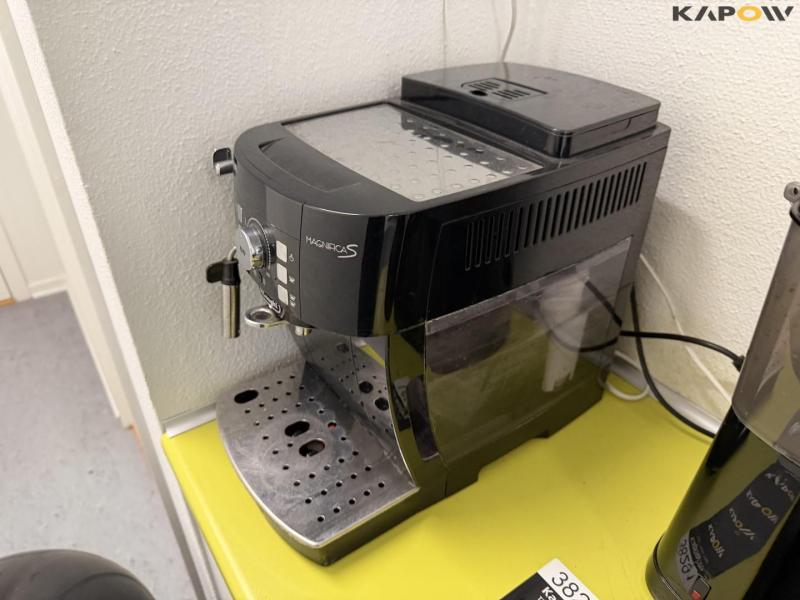 Kaffemaskine og skraldespand 4