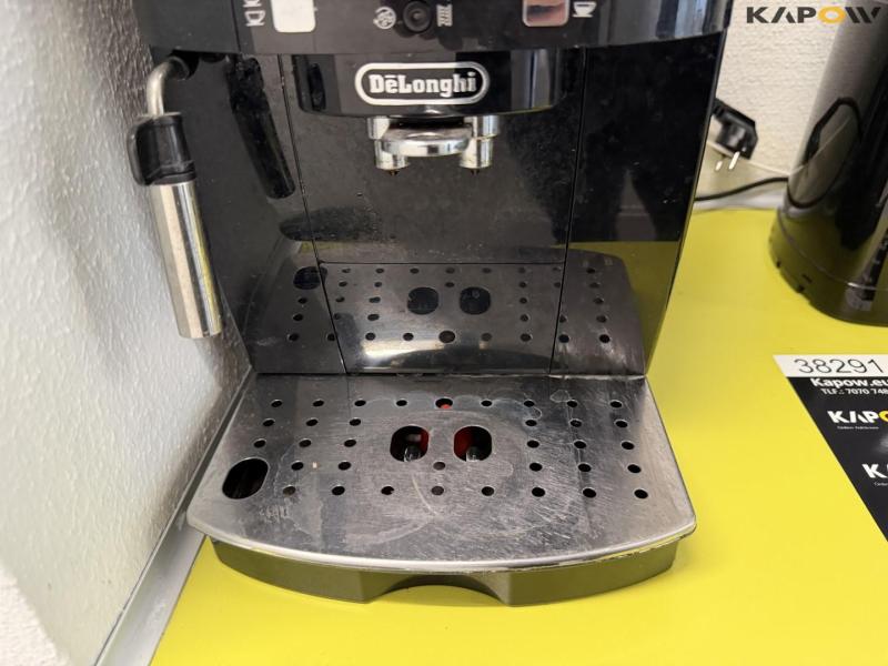 Kaffemaskine og skraldespand 6