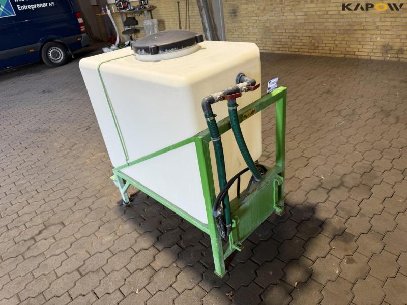 Kalkspreder med Avant hitch 7