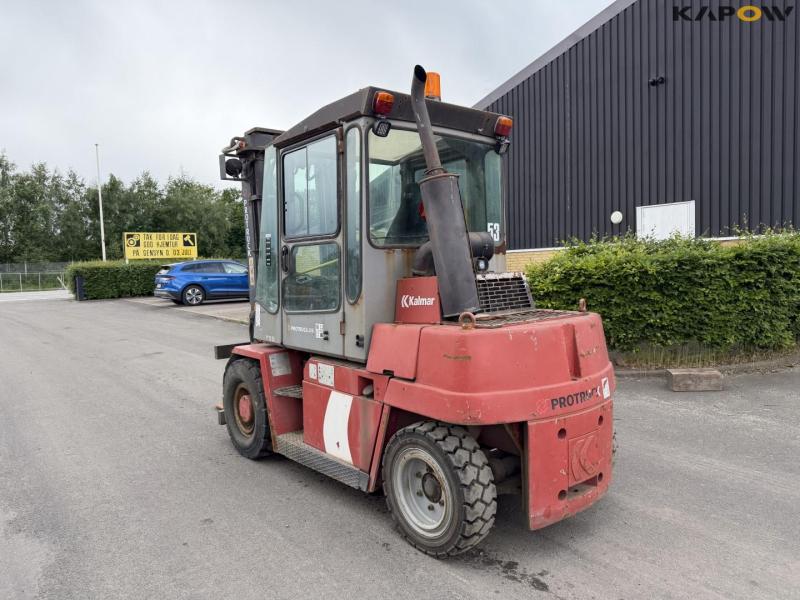 Kalmar DCD556 gaffeltruck 7