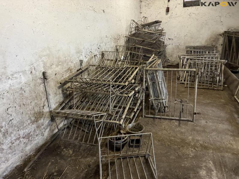 Kalvebokse til montering på væg 18