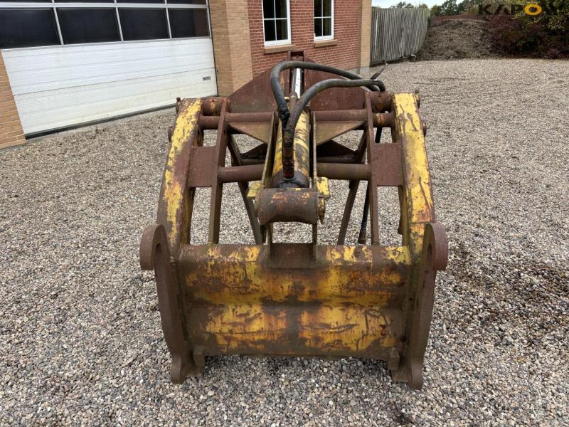 Stammeklo med Volvo hitch 2