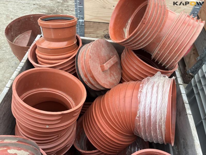 Kloak fittings og brønde 19