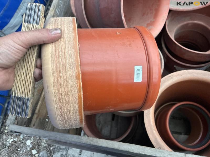 Kloak fittings og brønde 67