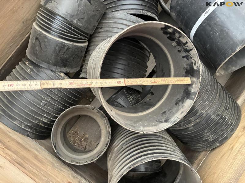 Kloak fittings 32