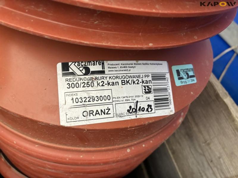 Kloak fittings 35