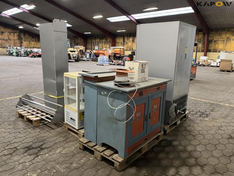 Flaskekøleskab med mobilpay + diverse 4