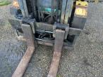 Komatsu FD 25 gaffeltruck 10