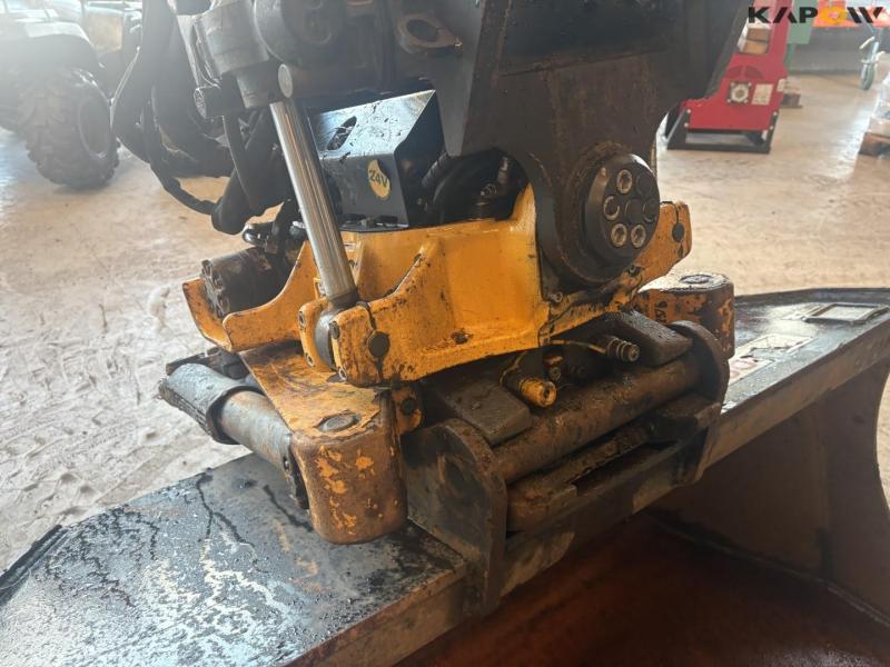 Komatsu PC 138US gravemaskine 17