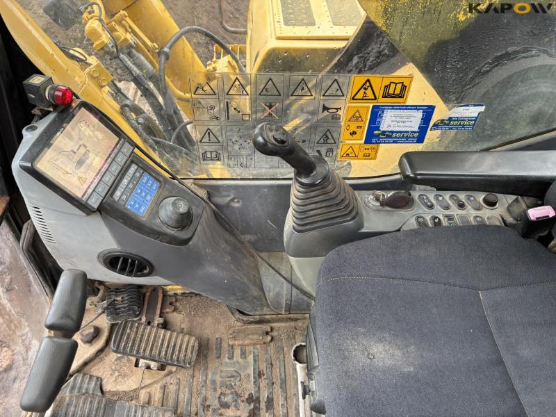 Komatsu PC 450 LC-8 gravemaskine 61