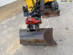 Komatsu PC55MR gravemaskine med rotortilt. 10