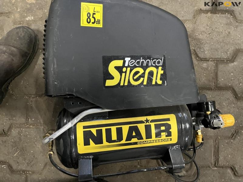 Kompressor med tank og slangerulle 25