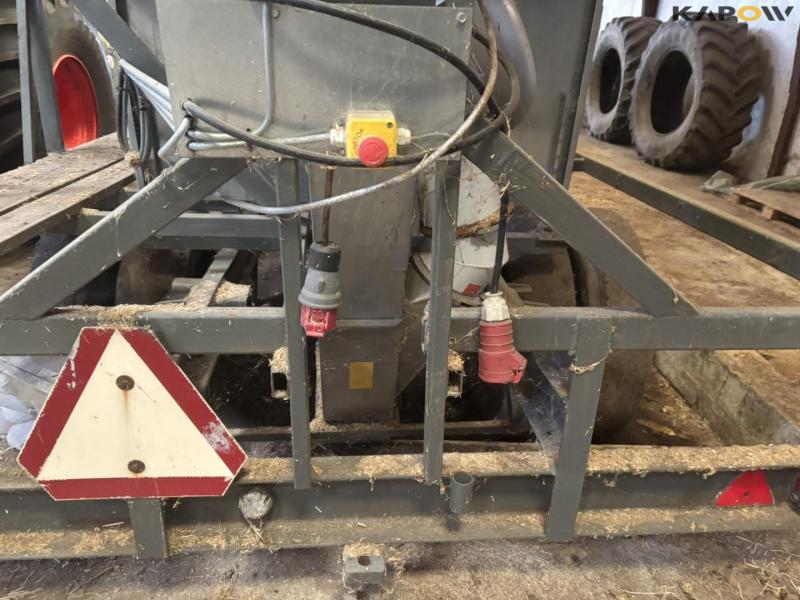 Kongskilde KDC 400 kornrenser på vogn 26
