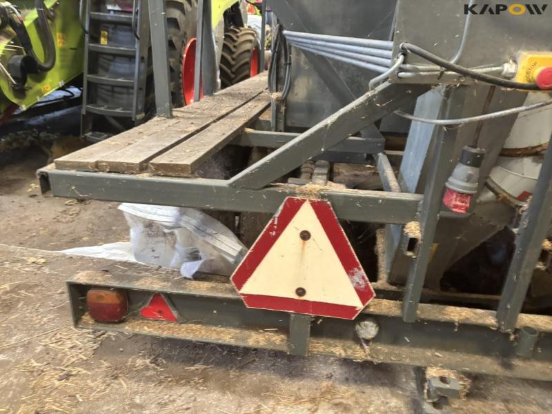 Kongskilde KDC 400 kornrenser på vogn 28