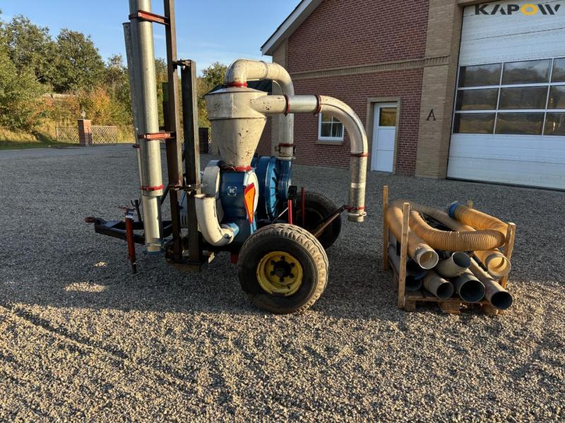 Kongskilde SUC 500T suge/trykblæser 8