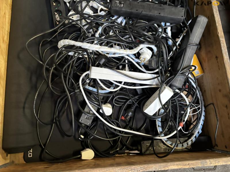 Kontor/kantine udstyr 9