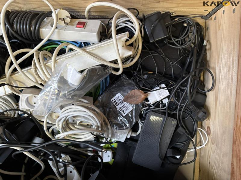 Kontor/kantine udstyr 13