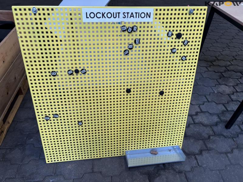 Kontor/kantine udstyr 19