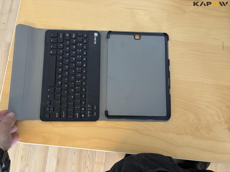 Kontor udstyr 24