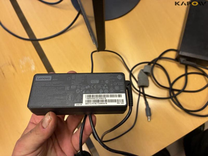 Kontor udstyr 73