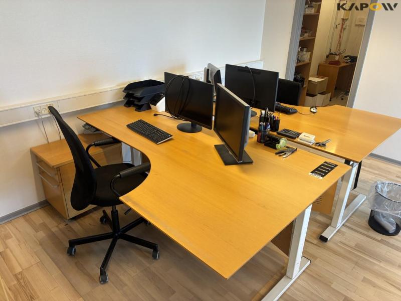 Kontor udstyr 4