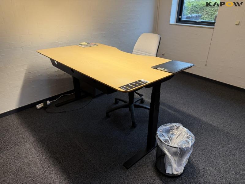 Kontor 1
