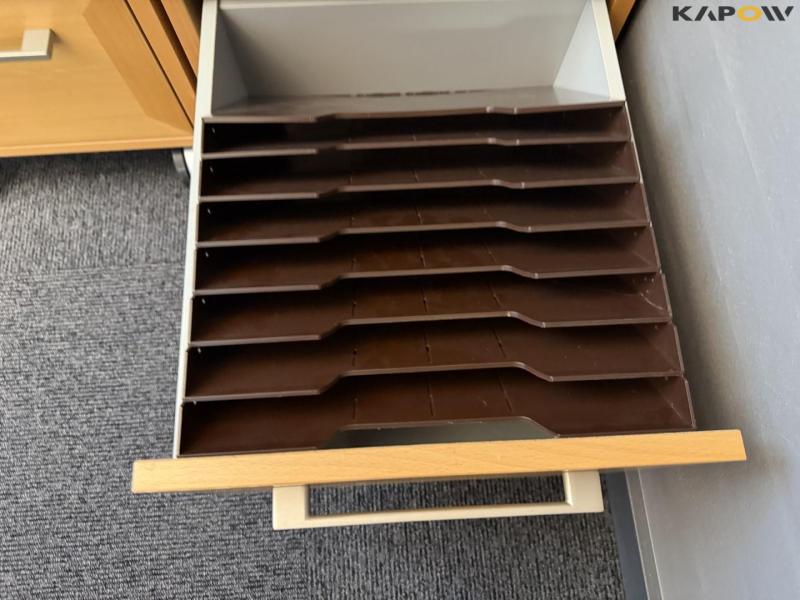 Kontormøbler 13
