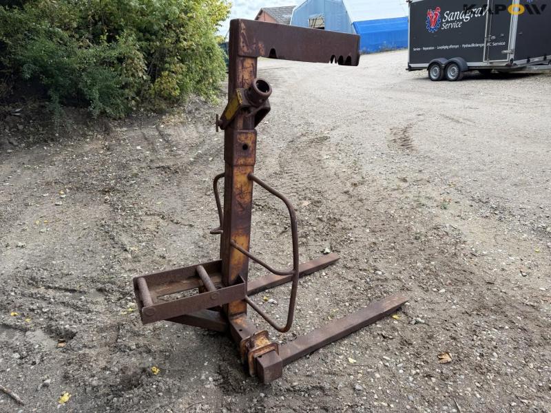 Krangafler med Hydrema hitch 5