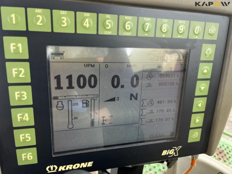 Krone Big X finsnitter med pickup og 12 række majsbord 54