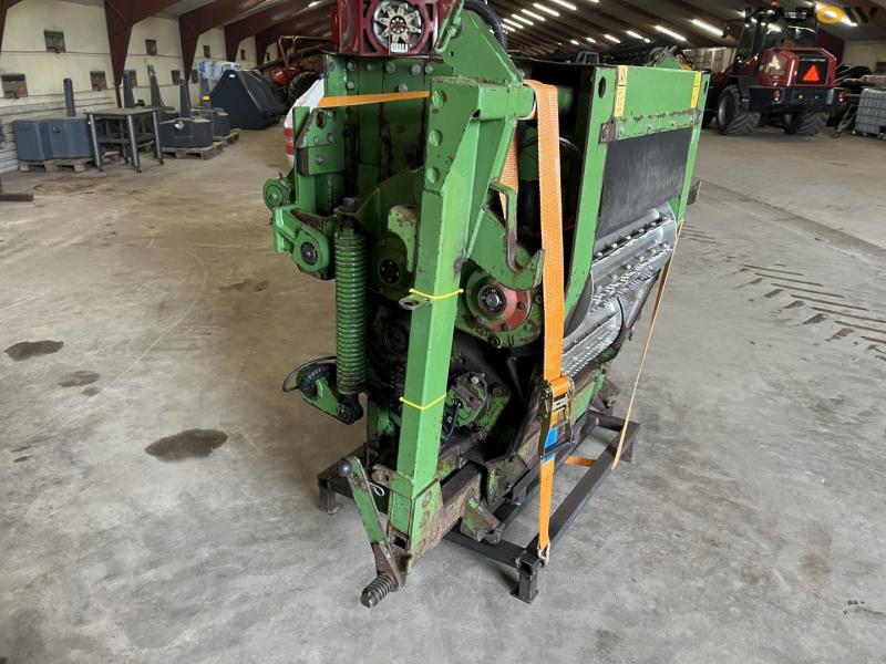 Krone Big X finsnitter med pickup og 12 række majsbord 60