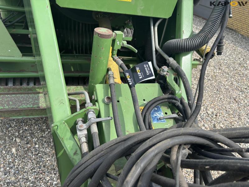 Krone BigPack 890 XC presser 14