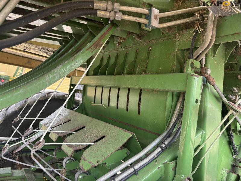 Krone BigPack 890 XC presser 35