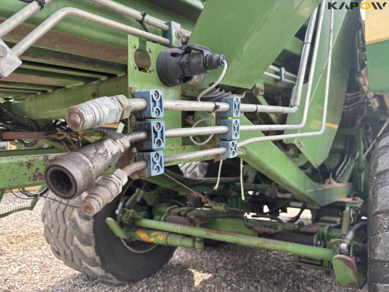 Krone BigPack 890 XC presser 48