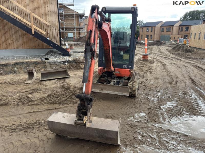 Kubota KX019-4 minigraver 2