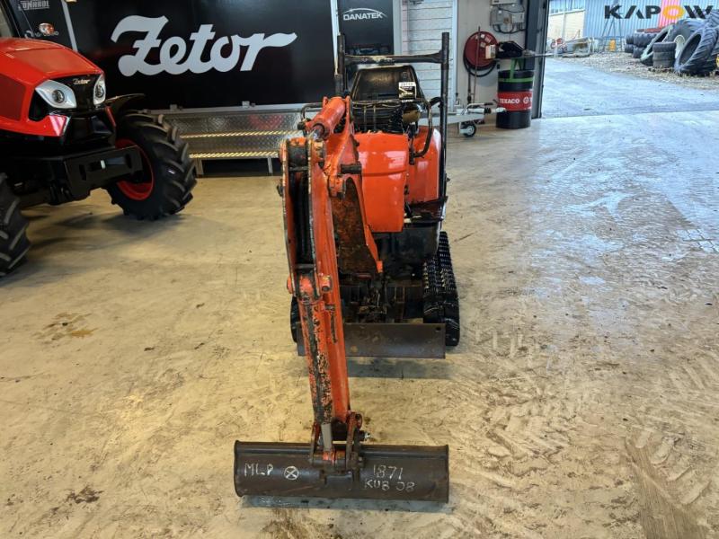 Kubota minigraver med 4 skovle 2