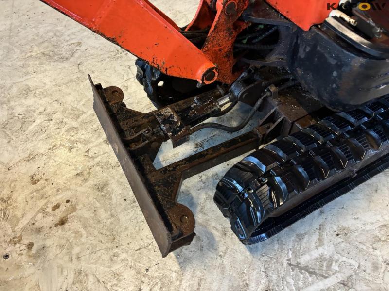 Kubota minigraver med 4 skovle 21